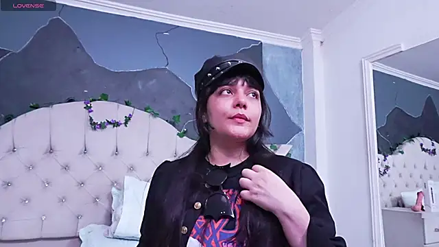 AmberGreyy  online show from 05-03-26, 05:16