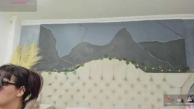 AmberGreyy  online show from 01-11-26, 01:18