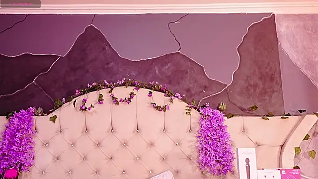 AmberGreyy  online show from 07-08-26, 07:14