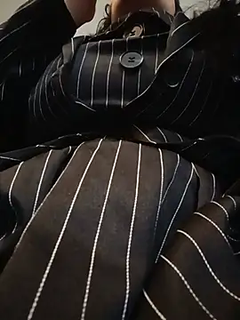 AmberGreyy  online show from 06-04-26, 06:12
