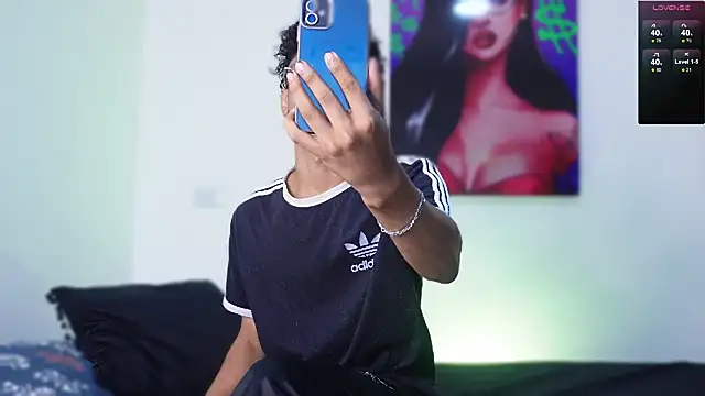 harrytwink18 online show from 01-06-25, 01:30