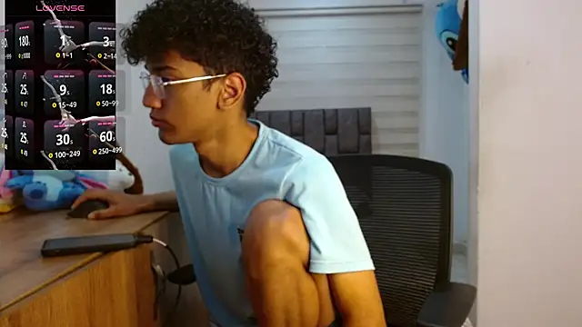 harrytwink18 online show from 09-16-25, 02:29