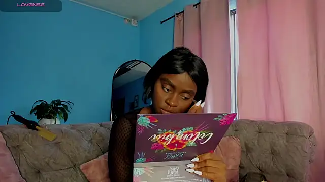 IsabellaBromsS online show from 03-26-26, 09:35