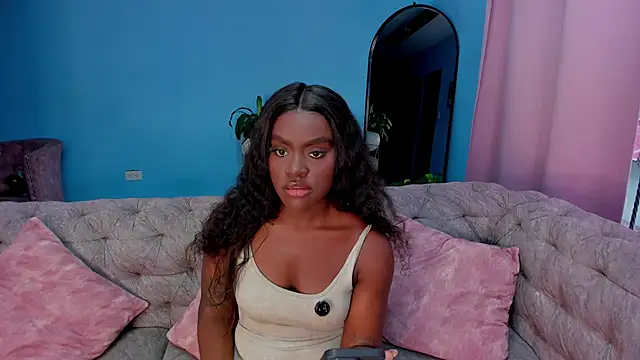 IsabellaBromsS online show from 04-15-26, 10:54