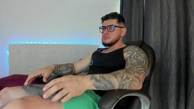 Teilor Creed online show from 02-21-26, 06:43