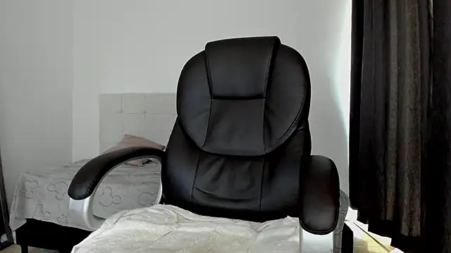 Teilor Creed online show from 11-24-25, 06:52