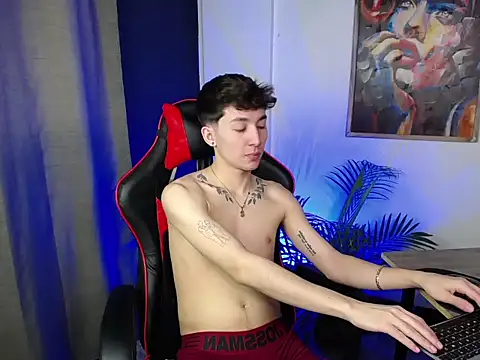 Snapshot of SebasstianGrand chatting on 02-26-25, 12:09 SebasstianGrand online show from 02-26-25, 12:09