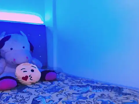 Snapshot of ladypussy69 chatting on 02-03-26, 02:32 ladypussy69 online show from 02-03-26, 02:32