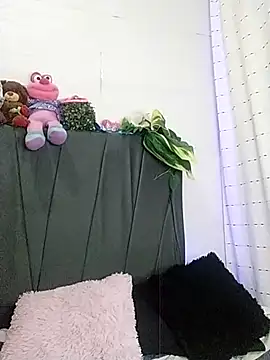 Snapshot of Devilnia9 chatting on 09-24-25, 05:30 Devilnia9 online show from 09-24-25, 05:30