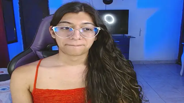 engielphoenis14 online show from 04-11-26, 09:51