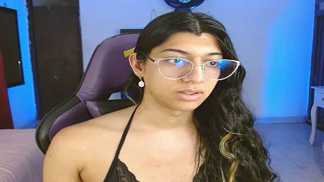 engielphoenis14 online show from 02-10-26, 06:01