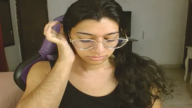 engielphoenis14 online show from 02-05-26, 10:49