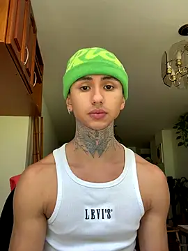 ArchiGoldd online show from 09-23-25, 04:03