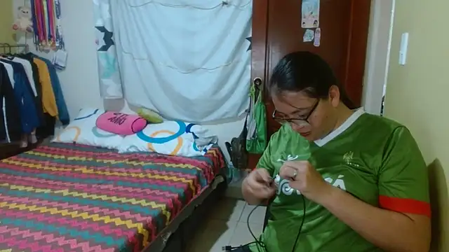 clayre and jill online show from 11-04-25, 08:01