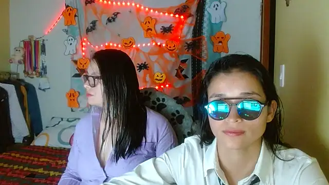 clayre and jill online show from 10-25-25, 04:55