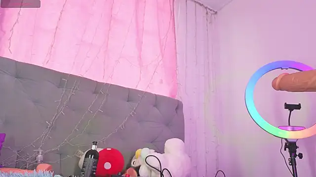 gabbiefoxthx online show from 05-26-26, 09:13