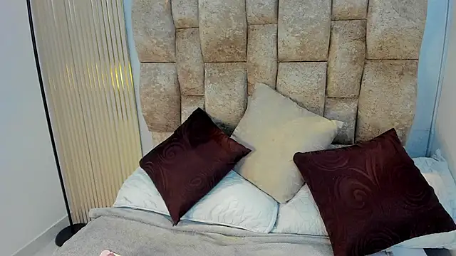Snapshot of amatista__smith chatting on 10-01-25, 08:24 amatista smith online show from 10-01-25, 08:24