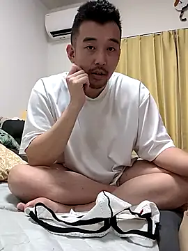 KOUHEY2023 online show from 02-06-25, 01:43