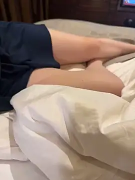 Snapshot of NANAchan_R chatting on 02-12-25, 12:12 NANAchan R online show from 02-12-25, 12:12