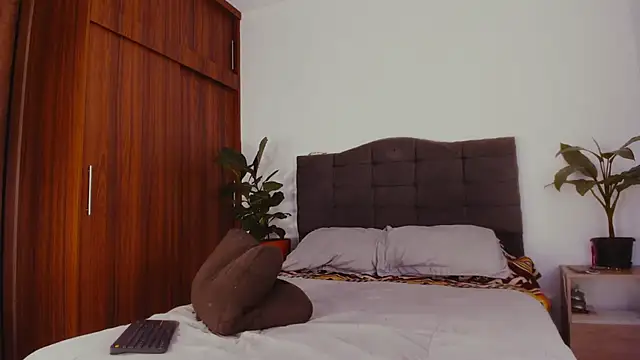 2gays 1Str8 online show from 03-20-25, 07:04