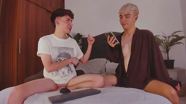 2gays 1Str8 online show from 02-23-25, 02:51