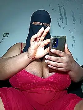 Loly mor online show from 04-14-26, 04:50