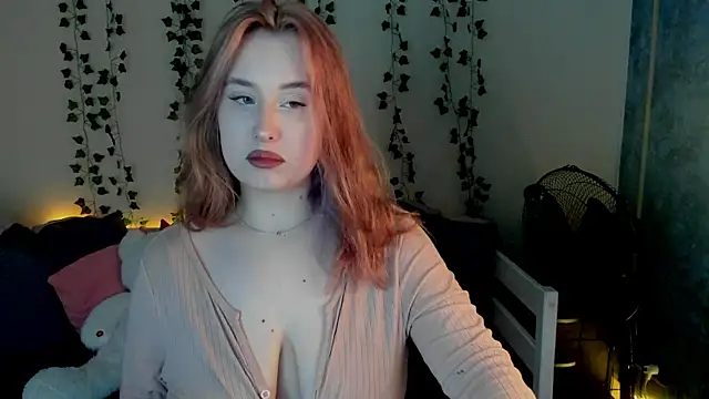 Emily Gin online show from 01-28-25, 05:54