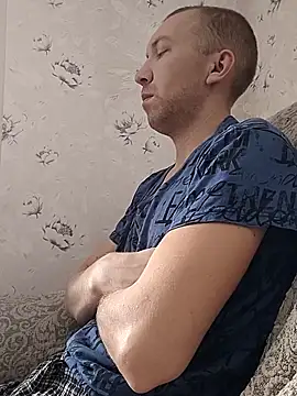 MityaXLoves online show from 04-11-26, 05:15