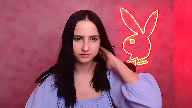 Sara djefri online show from 01-24-25, 04:06