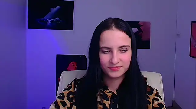 Sara djefri online show from 01-22-25, 07:03