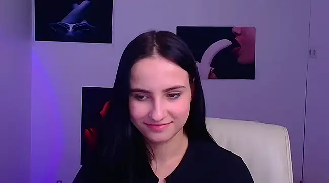 Sara djefri online show from 01-31-25, 03:44