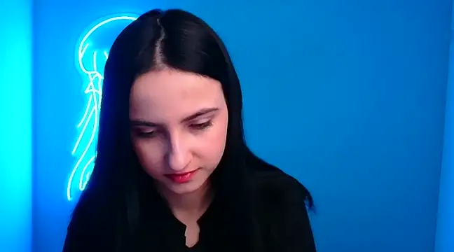 Sara djefri online show from 02-19-25, 12:33