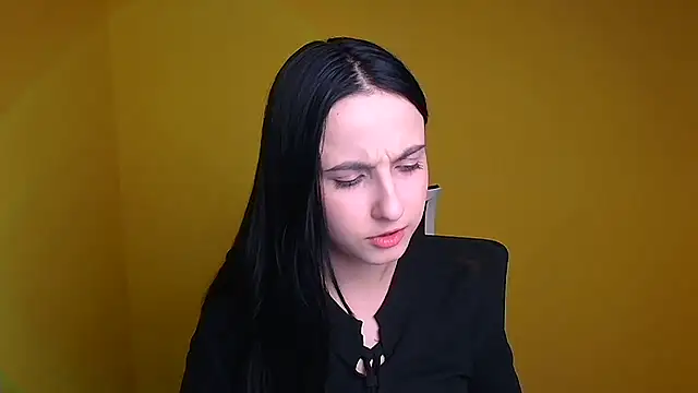 Sara djefri online show from 02-08-25, 12:17