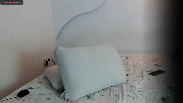 Snapshot of gaby_pervet31 chatting on 06-28-26, 06:47 gaby pervet31 online show from 06-28-26, 06:47