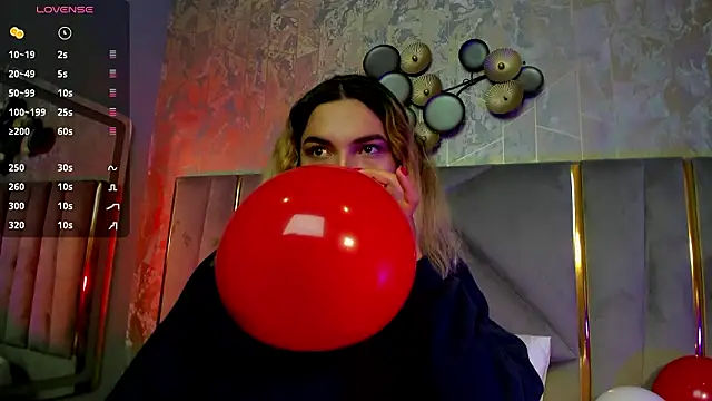 TomLondon  online show from 02-14-26, 03:56