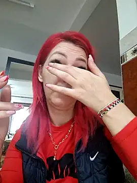 Snapshot of Evadesirex46 chatting on 03-18-25, 06:50 Evadesirex46 online show from 03-18-25, 06:50