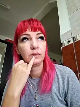 Snapshot of Evadesirex46 chatting on 10-10-25, 08:37 Evadesirex46 online show from 10-10-25, 08:37