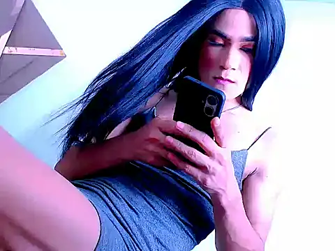 nathasha-hotts online show from 04-22-26, 07:53