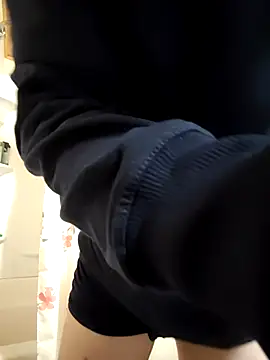 Lilsmokeshow017 online show from 03-26-26, 05:28