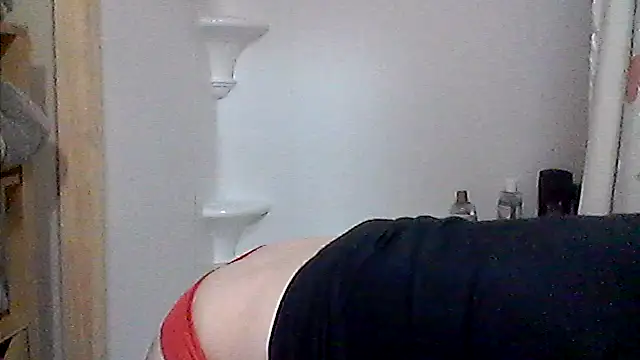 Snapshot of Lilsmokeshow017 chatting on 05-22-26, 03:48 Lilsmokeshow017 online show from 05-22-26, 03:48