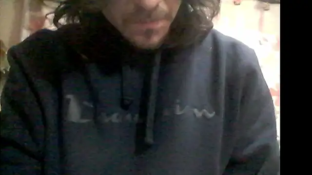 Snapshot of Lilsmokeshow017 chatting on 05-08-26, 03:43 Lilsmokeshow017 online show from 05-08-26, 03:43