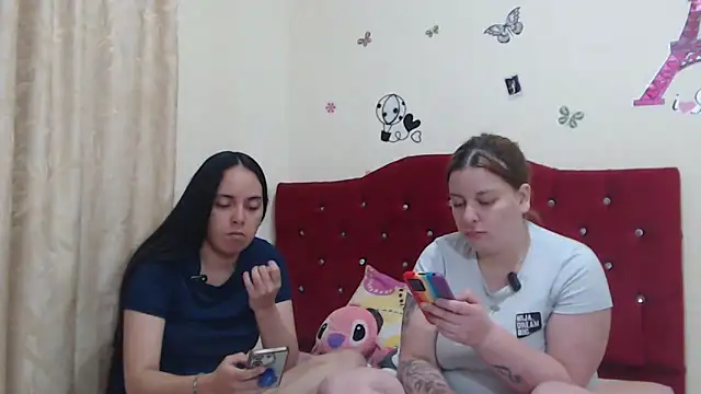 Snapshot of Lola_barbara chatting on 02-23-25, 12:19 Lola barbara online show from 02-23-25, 12:19