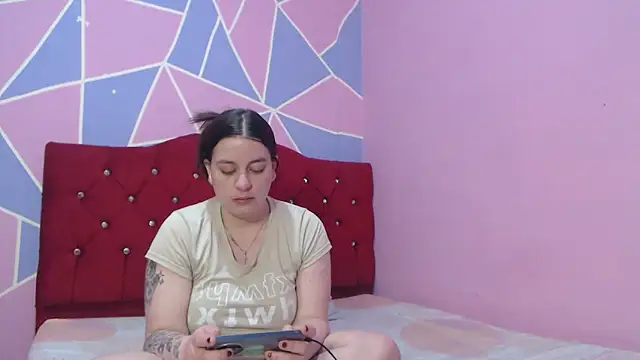 Lola barbara online show from 04-18-26, 07:07