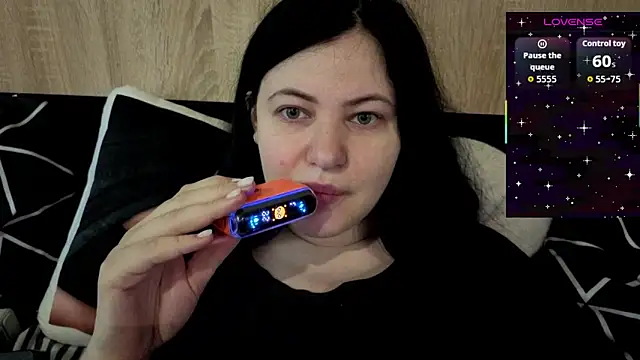 Snapshot of German_Eva chatting on 05-13-26, 05:25 German Eva online show from 05-13-26, 05:25