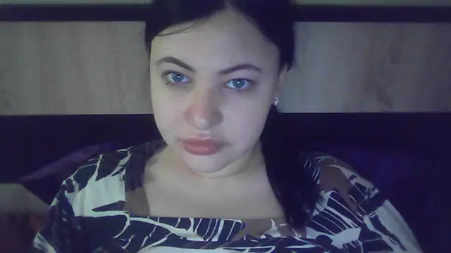 German Eva online show from 10-21-25, 05:51