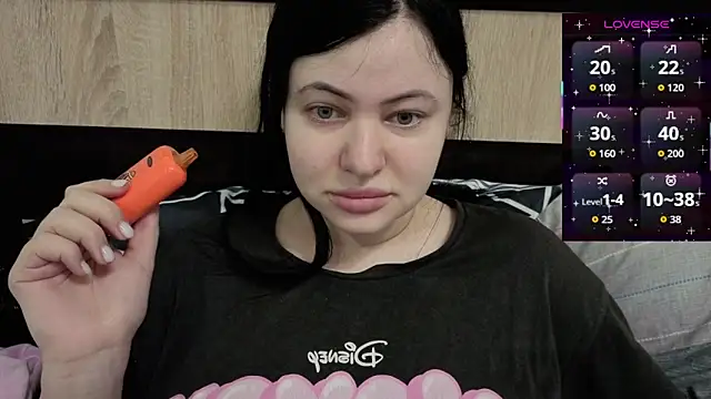 Snapshot of German_Eva chatting on 05-10-26, 01:36 German Eva online show from 05-10-26, 01:36