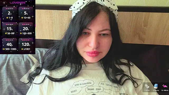Snapshot of German_Eva chatting on 06-20-26, 10:42 German Eva online show from 06-20-26, 10:42