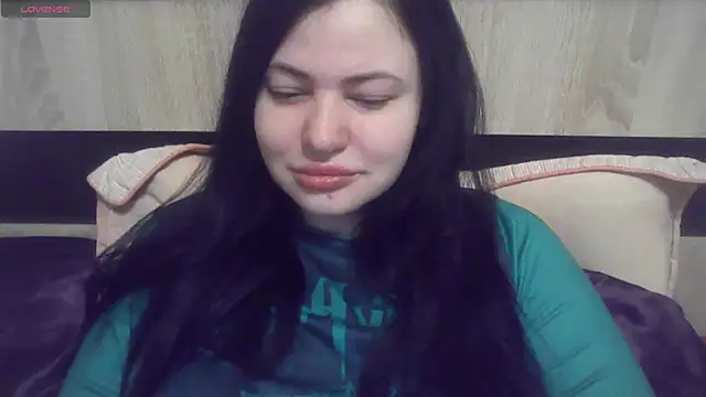 German Eva online show from 11-19-25, 08:09