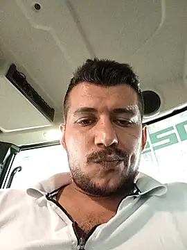 Snapshot of Adana1994 chatting on 10-22-25, 09:31 Adana1994 online show from 10-22-25, 09:31