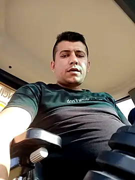 Snapshot of Adana1994 chatting on 12-25-24, 08:18 Adana1994 online show from 12-25-24, 08:18